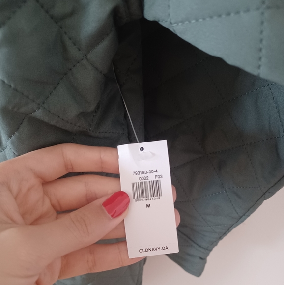 🆕️NWT Old Navy StretchTech Oversized Quilted Shacket - Picture 15 of 16